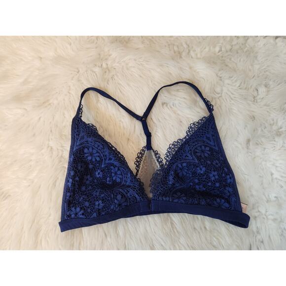 Victoria's Secret Women's Blue Lace Front Close Triangle Bralette Bra Size Small - Picture 1 of 3